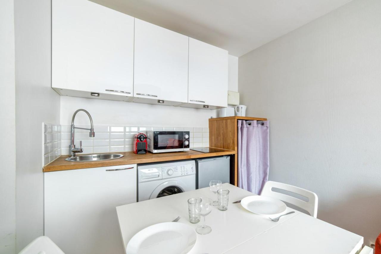 Studio Folleto - Welkeys Apartment Lyon Luaran gambar