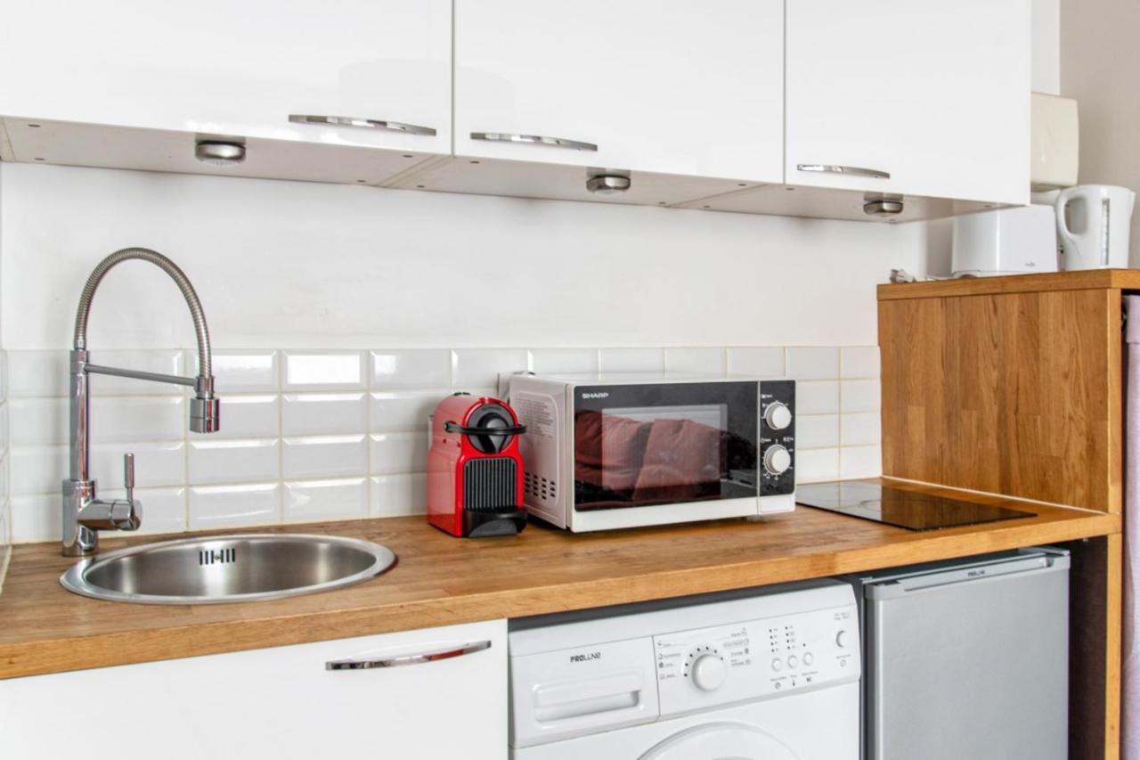 Studio Folleto - Welkeys Apartment Lyon Luaran gambar